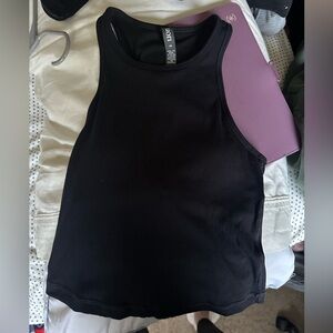 Vuori Pose Pylo tank